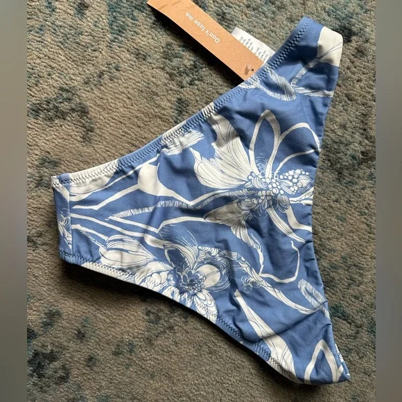 Reformation Volta Bikini Bottom - Picture 3 of 6